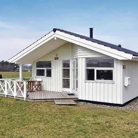Gorgeous In With Kitchen Holiday home *